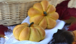 2 món ăn Halloween dễ làm, không cần khéo tay vẫn làm cực ngon